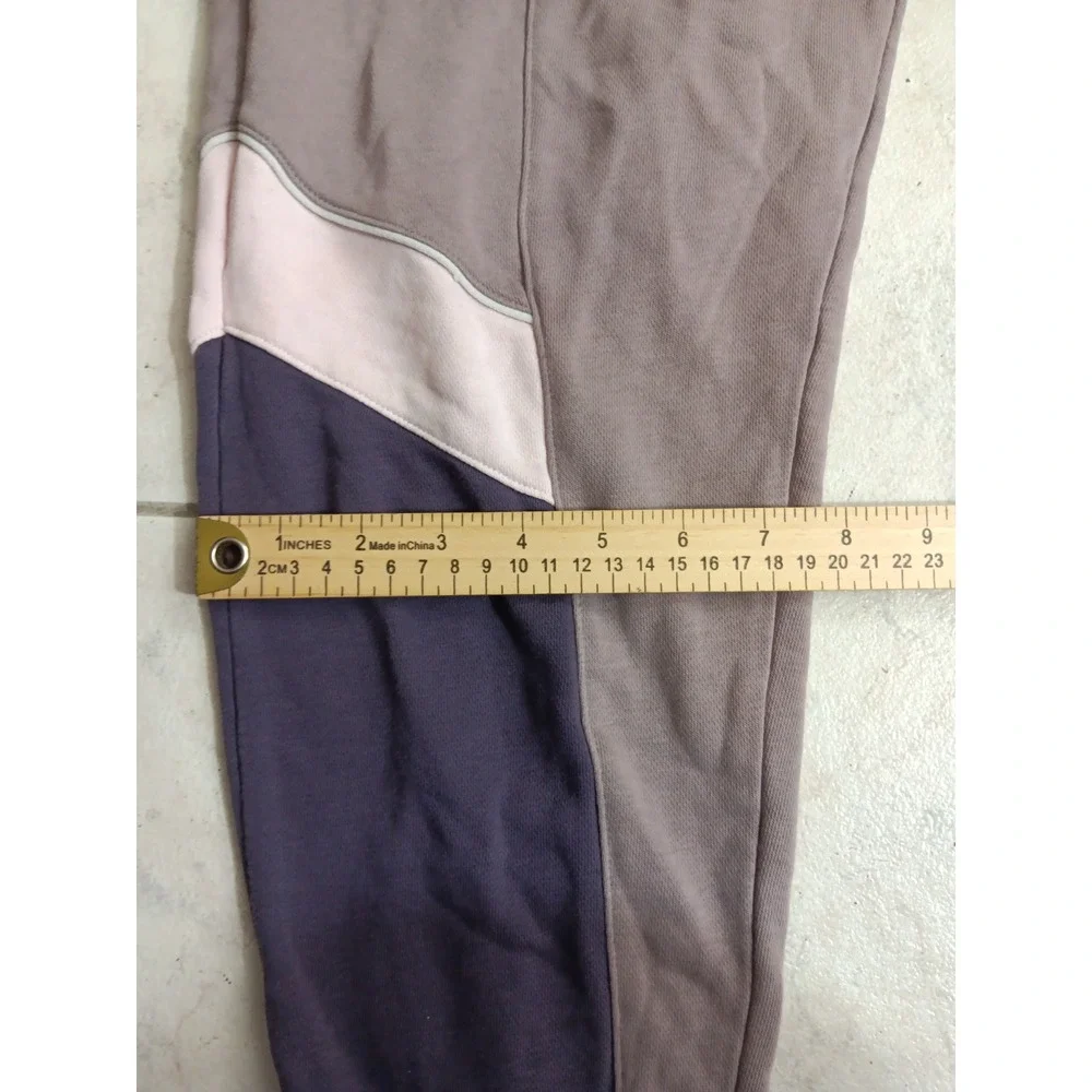 Nike Heritage French Colorblock Jogger Pants Women's Size Large Lavender‎ Gray